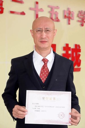 1681722240175097.jpg 继续了解另外