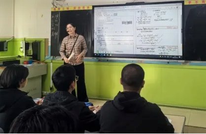 王紫璇等老师