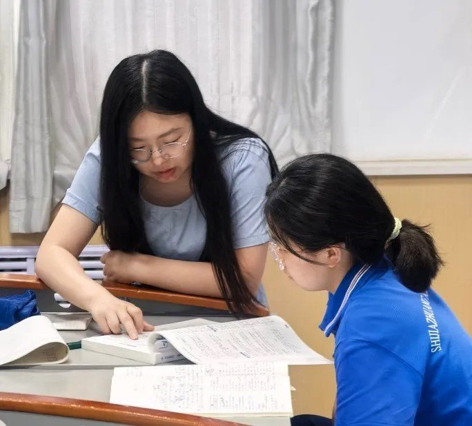 继续浏览告诫各位班主任要给乐鱼体育新